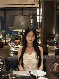 Marin Niko emerging Japanese nude model 2026 delicate beauty with subtle artistic elements